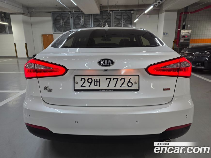 Kia K3 2013