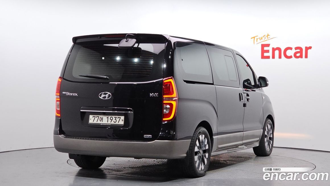 Hyundai Starex 2013