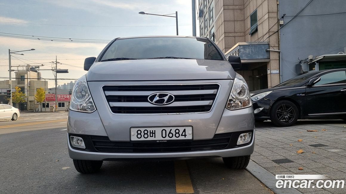 Hyundai Starex 2018