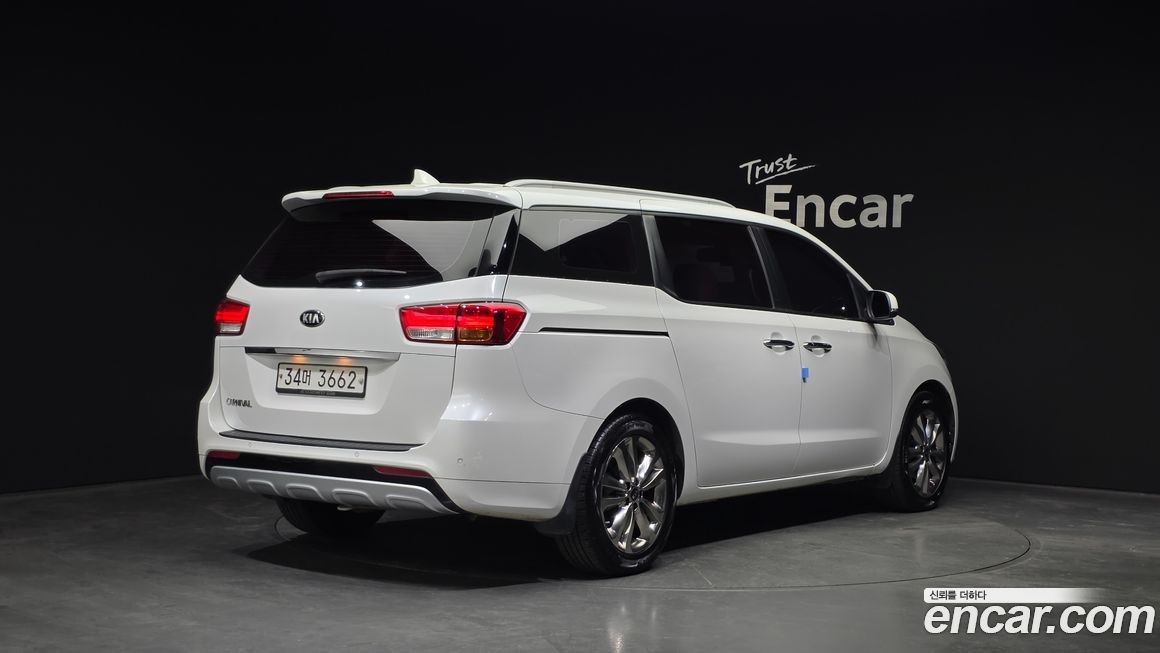 Kia Canival 2015