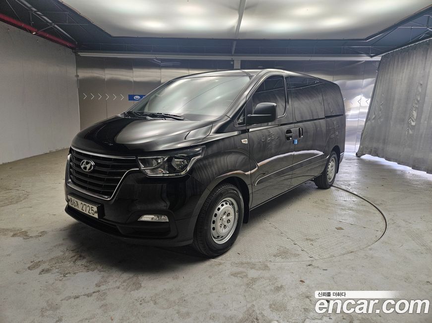Hyundai Starex 2019