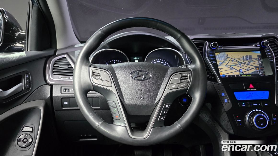 Hyundai Santafe 2015