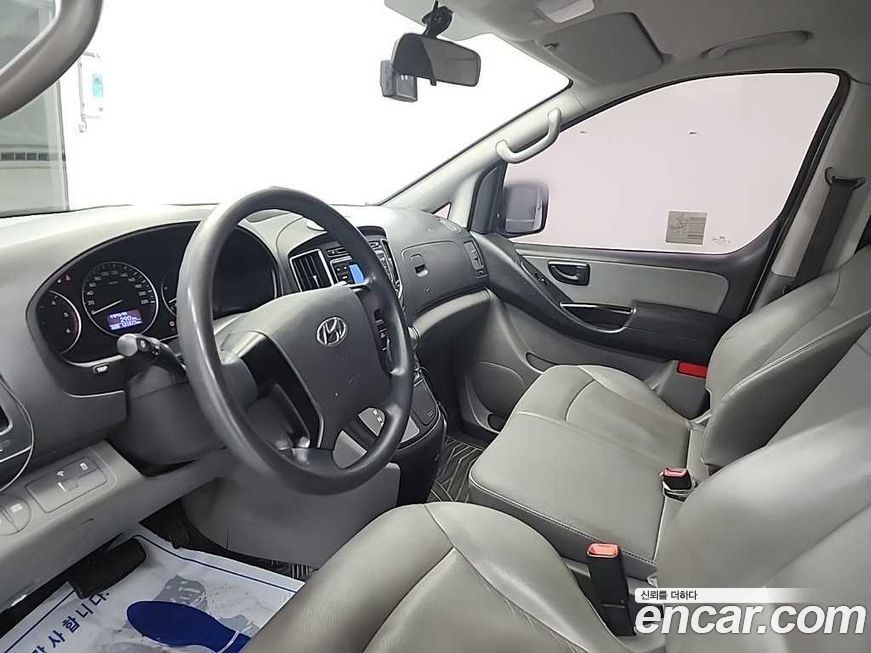 Hyundai Starex 2018