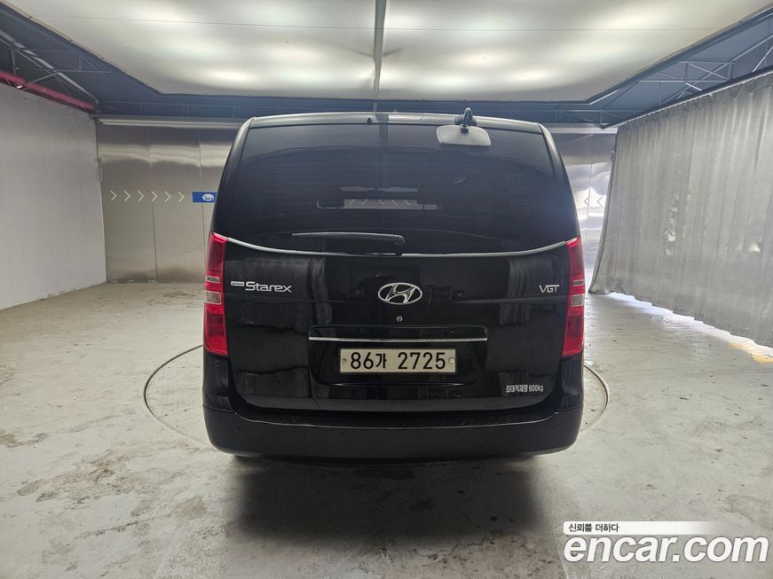 Hyundai Starex 2019