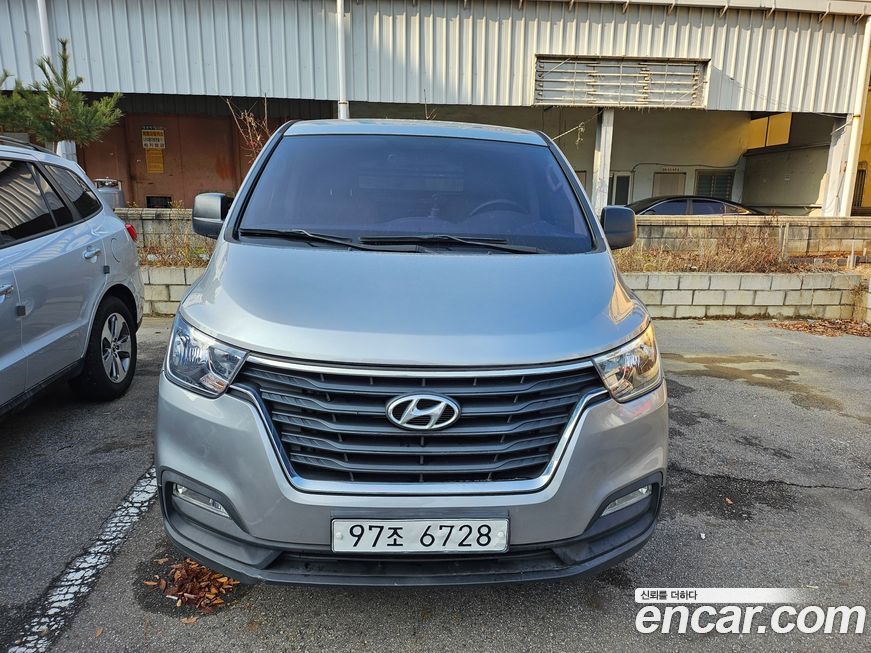 Hyundai Starex 2019