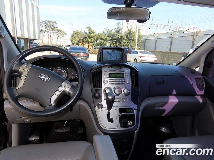 Hyundai Starex 2016