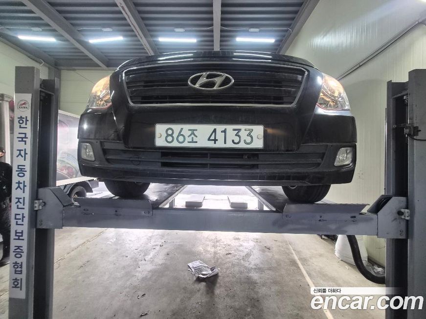 Hyundai Starex 2016