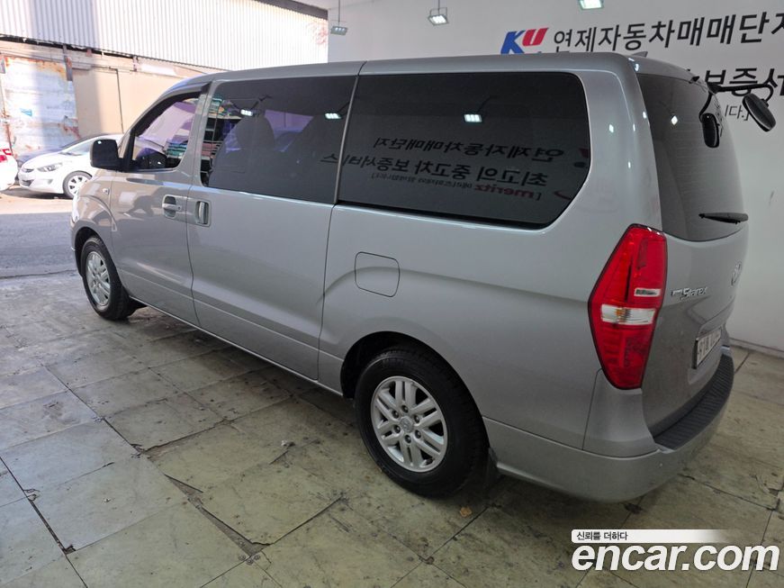 Hyundai Starex 2017