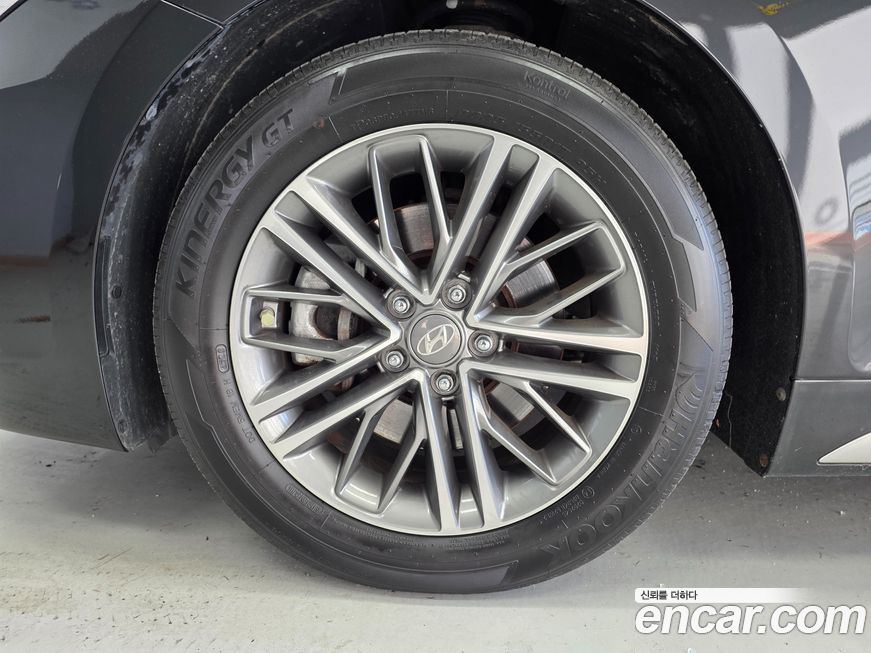 Hyundai Grandeur 2017