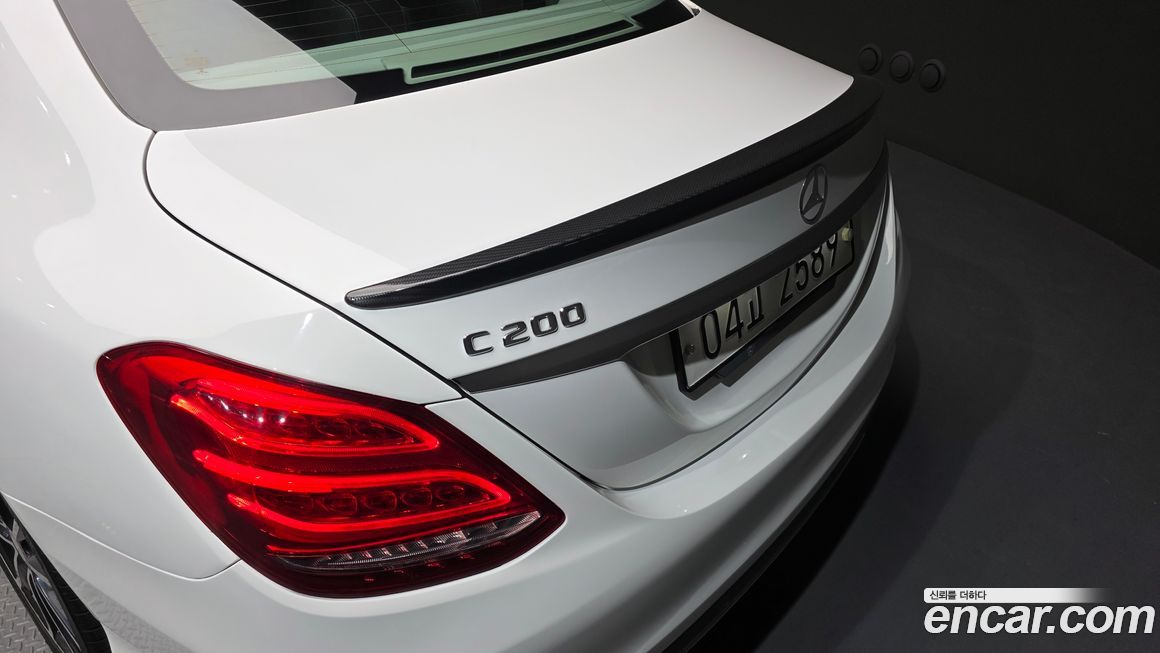 Mercedes-Benz C-Class 2017