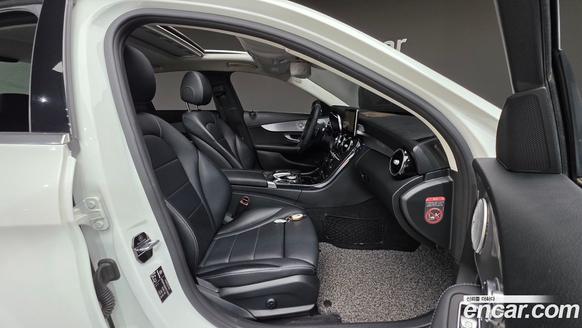 Mercedes-Benz C-Class 2017