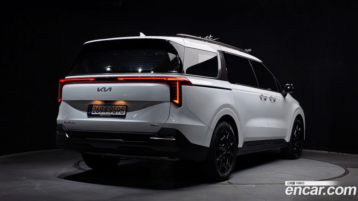 Kia Canival 2025