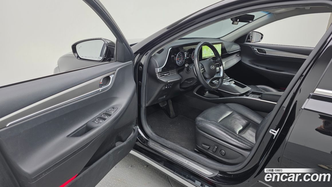 Hyundai Grandeur 2021