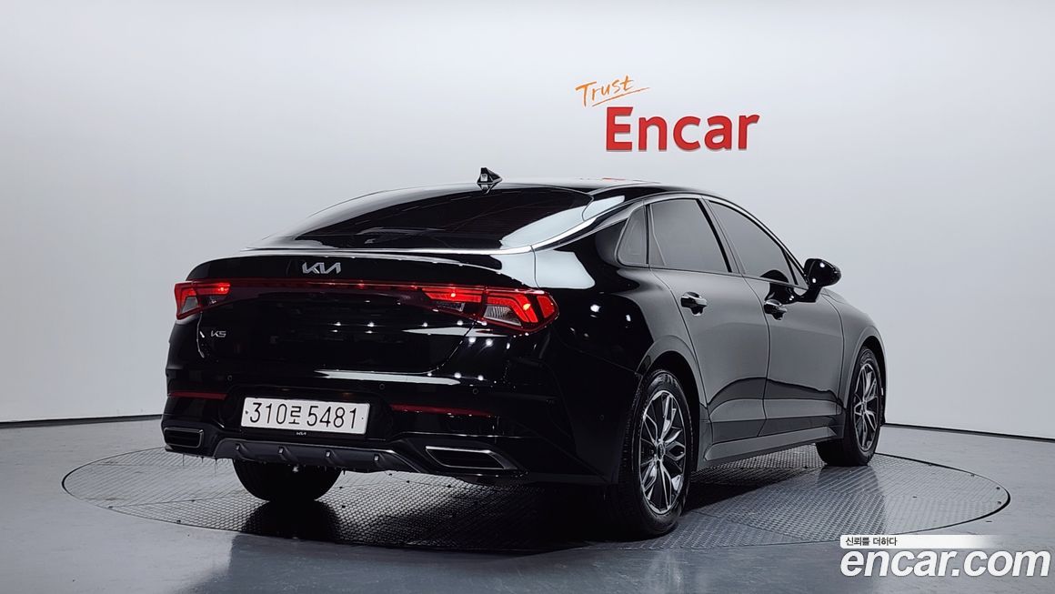 Kia K5 2023