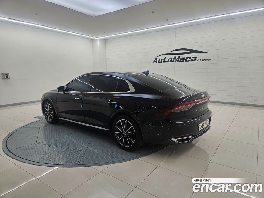 Hyundai Grandeur 2020