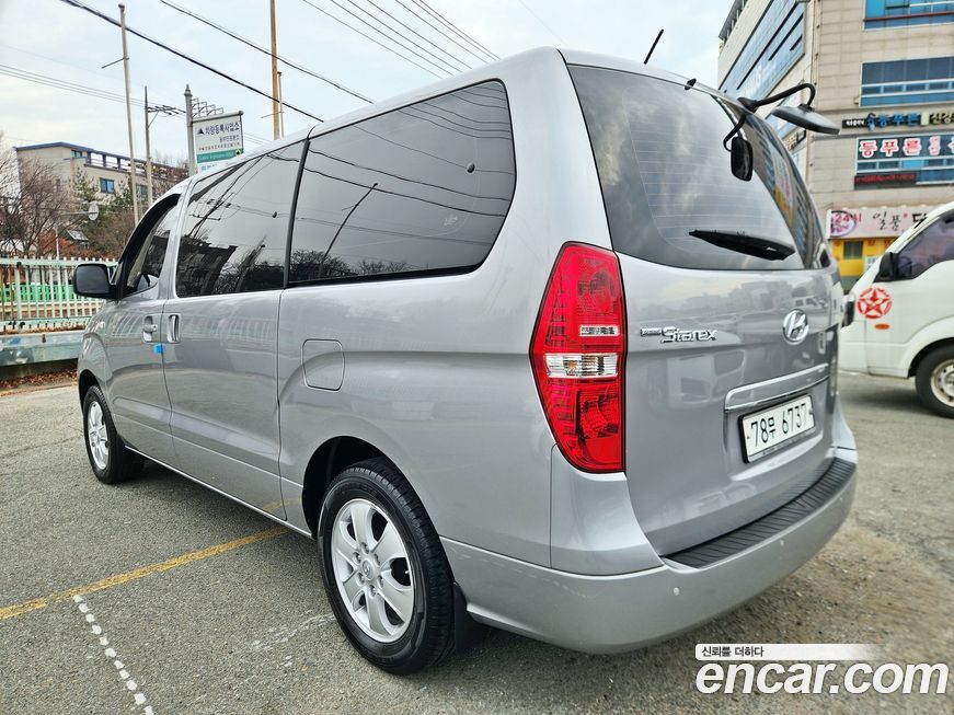 Hyundai Starex 2019