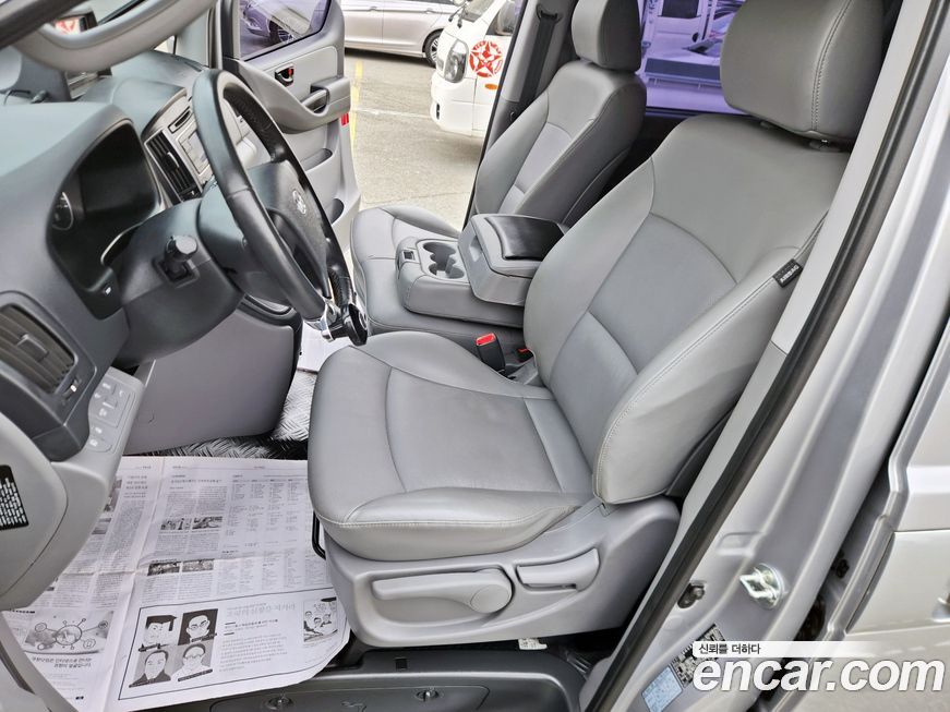 Hyundai Starex 2019