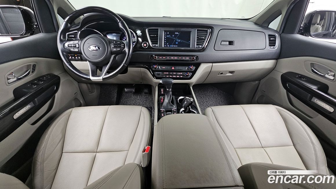 Kia Canival 2019