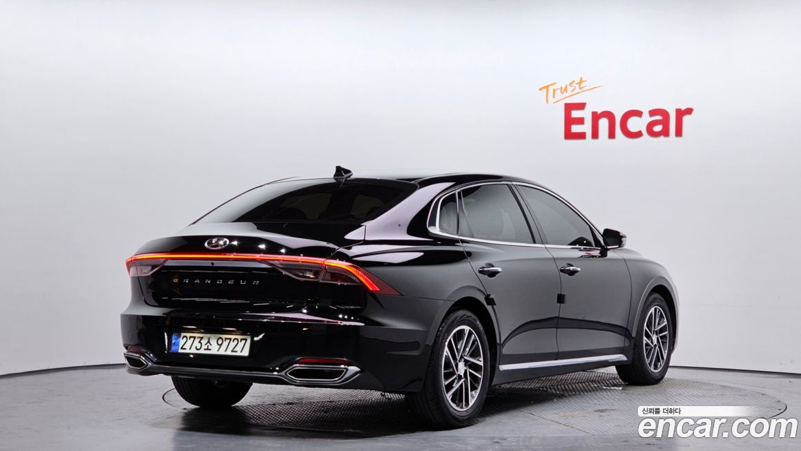 Hyundai Grandeur 2021