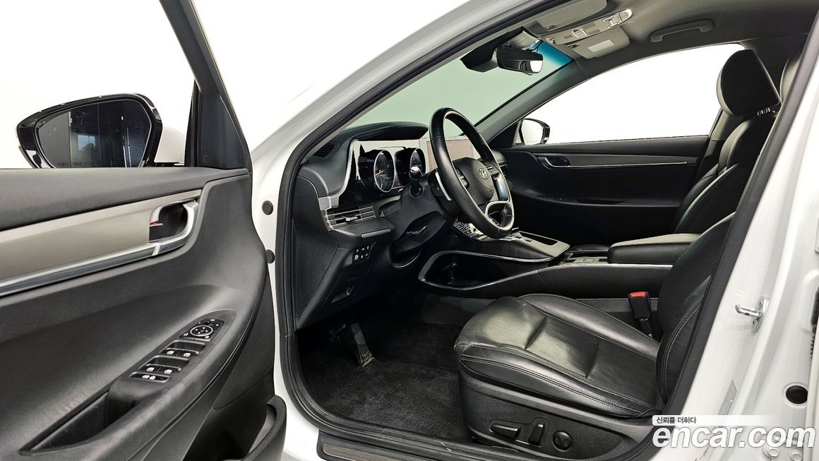 Hyundai Grandeur 2021