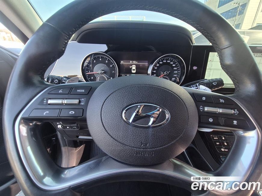 Hyundai Grandeur 2020