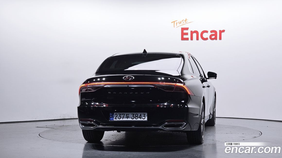 Hyundai Grandeur 2021