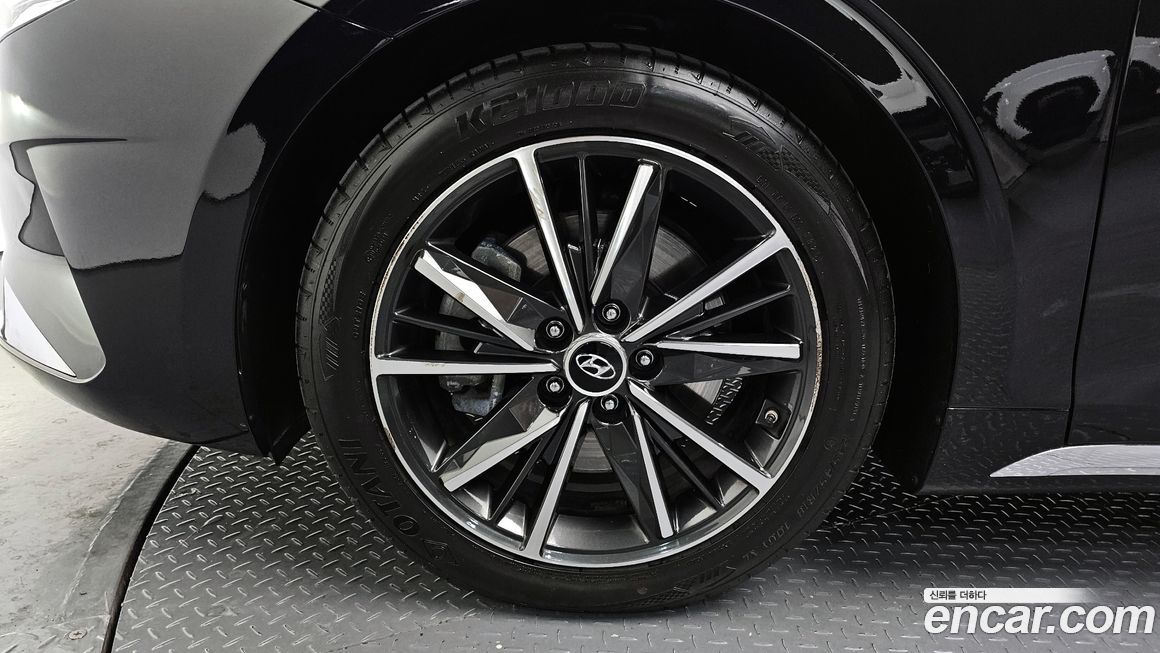 Hyundai Grandeur 2021