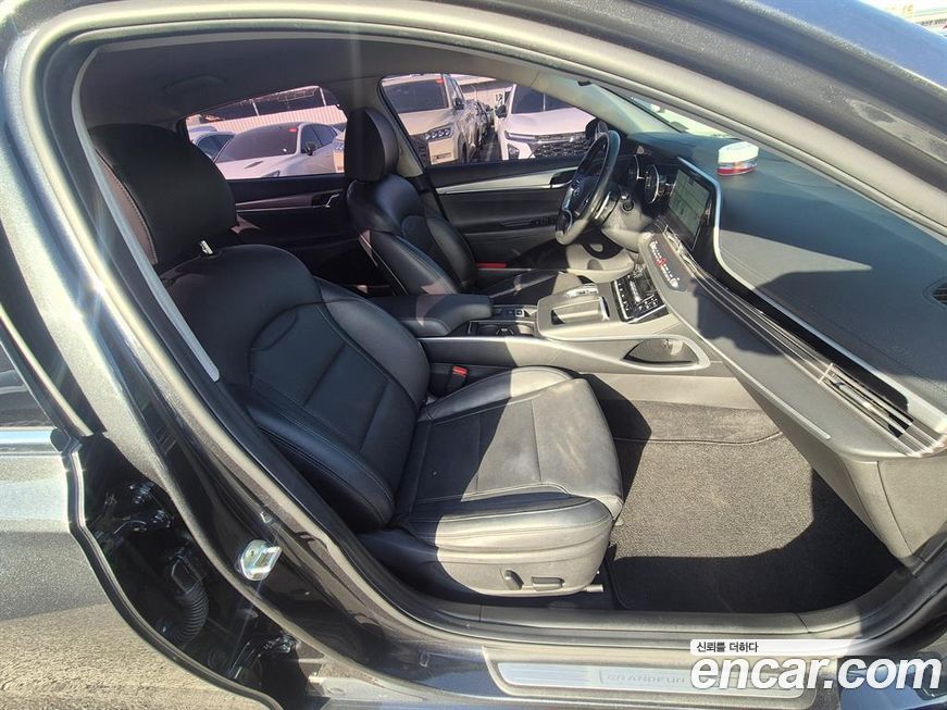 Hyundai Grandeur 2020