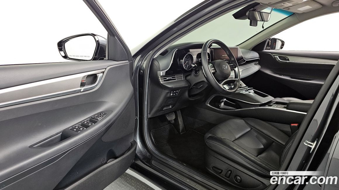 Hyundai Grandeur 2021