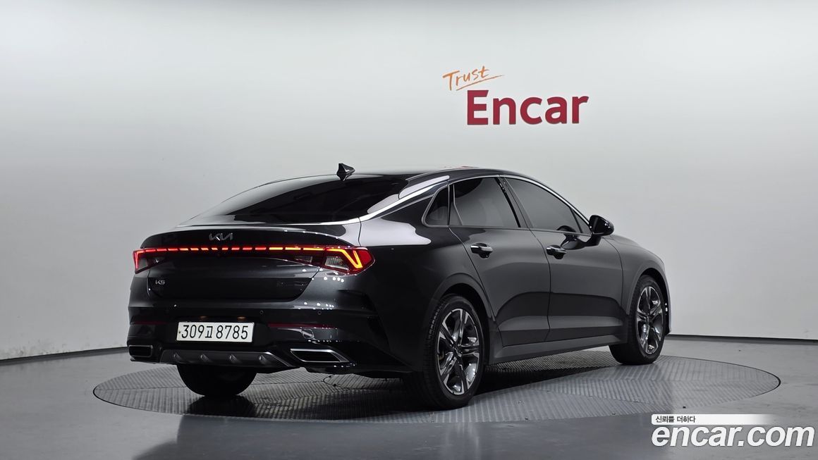 Kia K5 2023