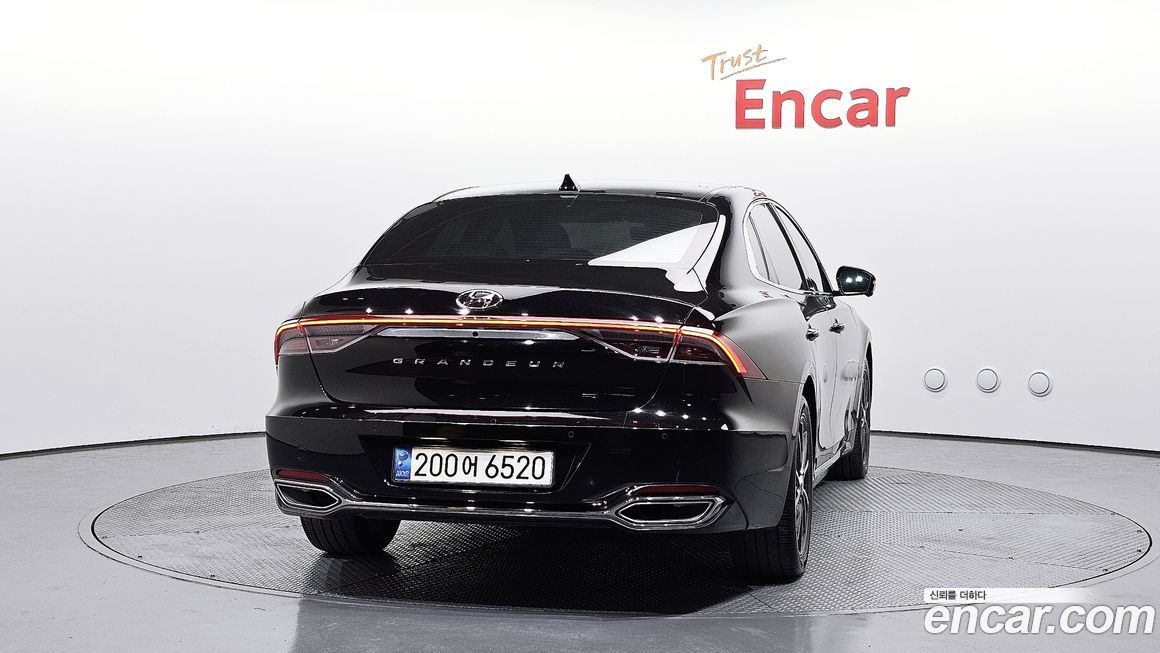 Hyundai Grandeur 2022