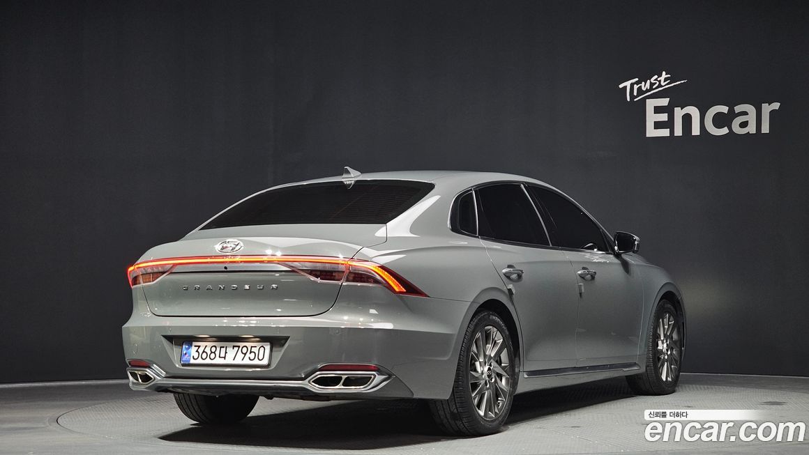 Hyundai Grandeur 2021