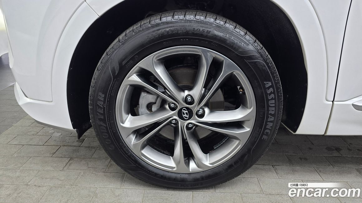 Hyundai Santafe 2020