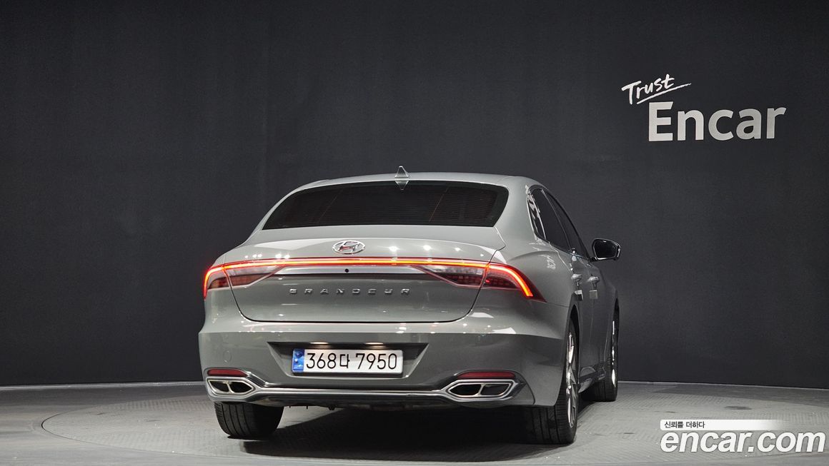 Hyundai Grandeur 2021