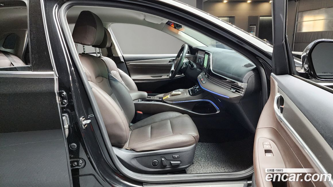 Hyundai Grandeur 2020