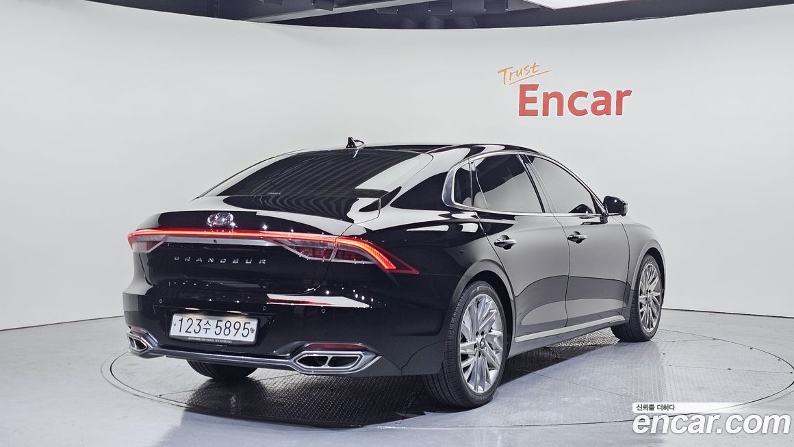 Hyundai Grandeur 2020