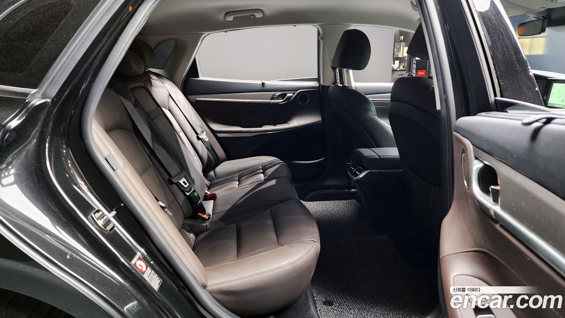 Hyundai Grandeur 2020