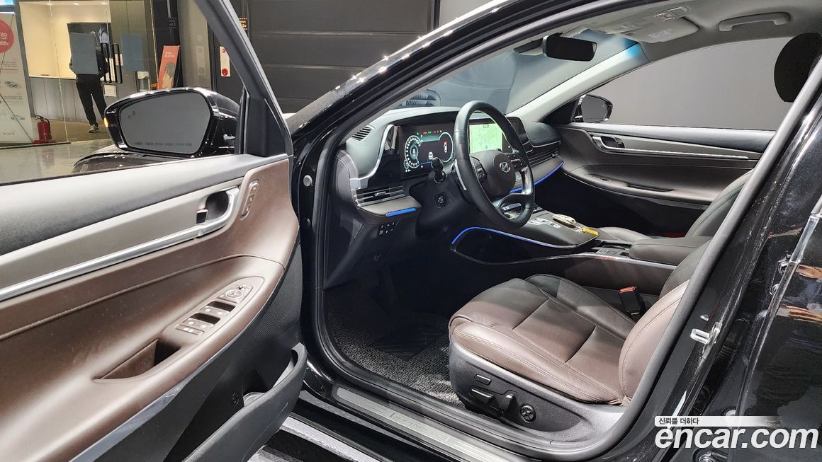 Hyundai Grandeur 2020