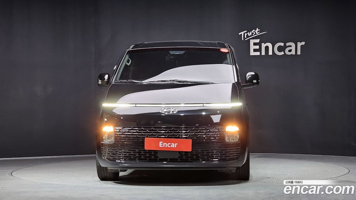 Hyundai Staria 2022