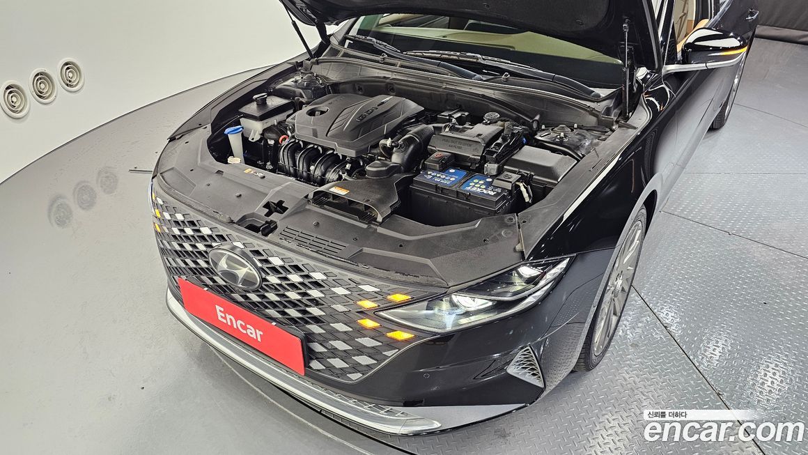 Hyundai Grandeur 2020