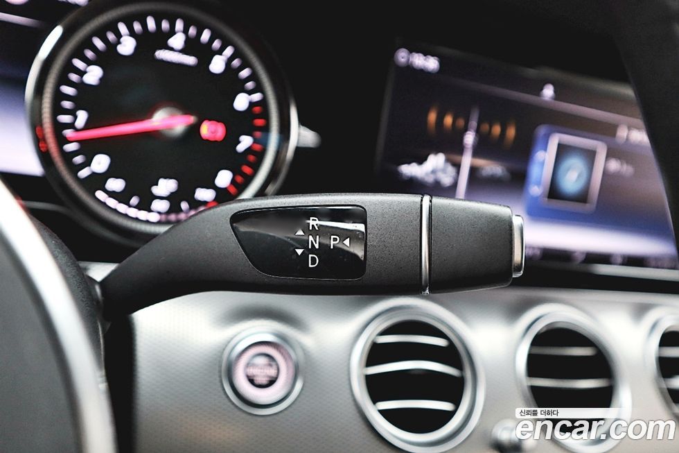 Mercedes-Benz E-Class 2019