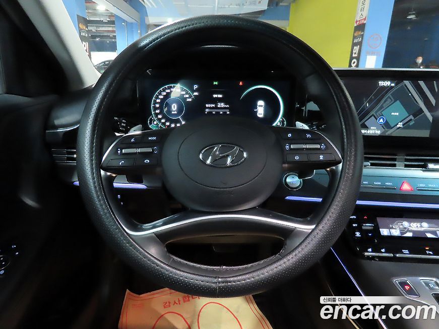 Hyundai Grandeur 2022