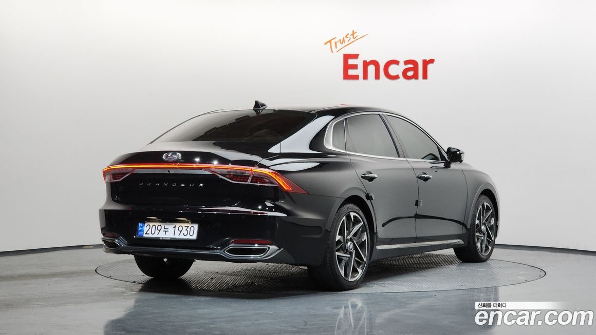 Hyundai Grandeur 2022