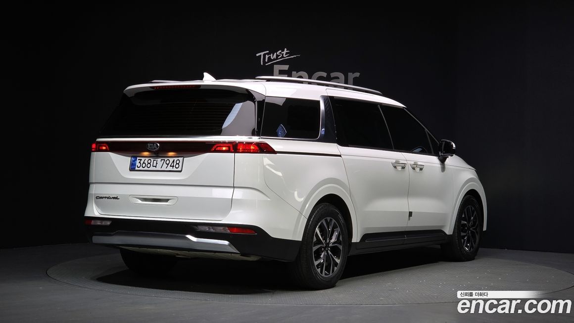 Kia Canival 2021
