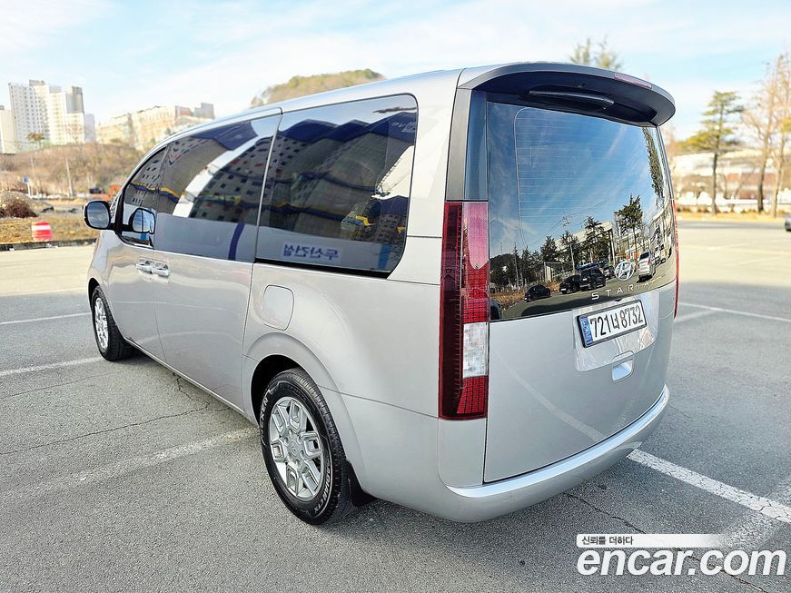 Hyundai Staria 2023