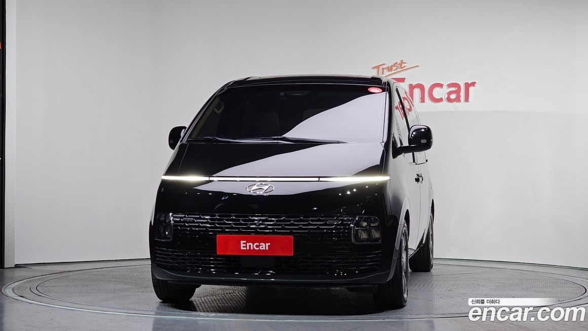 Hyundai Staria 2023