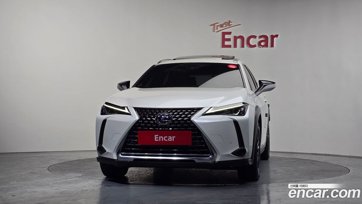 Lexus UX 2020