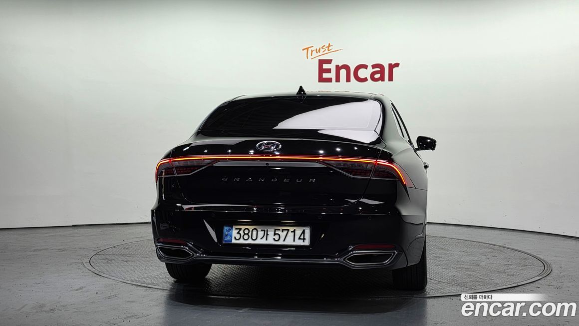 Hyundai Grandeur 2021