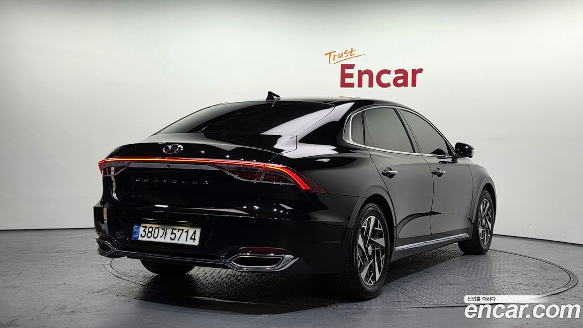 Hyundai Grandeur 2021