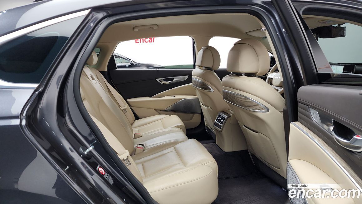 Kia K9 2022